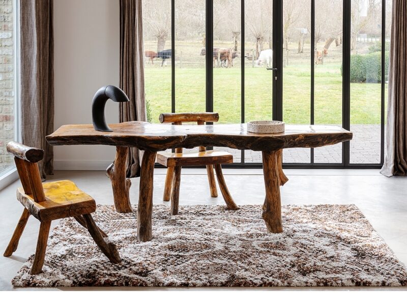 Int Mc Three Ron A012 Ad04 R Roomscene