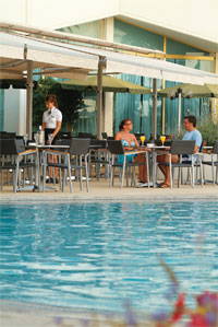 Rodonda Pool Bar