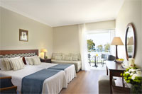 Family Room - Inland View or Sea View