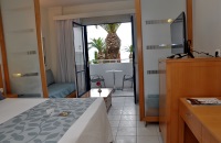 Family Room - Inland View or Sea View
