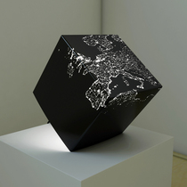 Lee_pic1_cube_frontdet