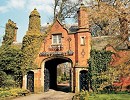 Luxury_Antiques_Weekend_at_The_Mere