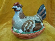 antique victorian staffordshire hen on nest