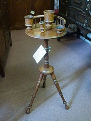 antique furniture tripod table tripod table