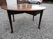 Georgian Mahogany Pad Foot Gat