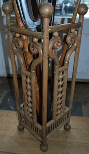 Liberty stickstand