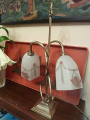 Classic Antique Victorian Tabl
