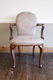 Early 20th Century Queen Anne