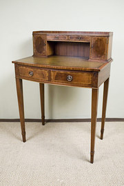 Mahogany Ladys Desk