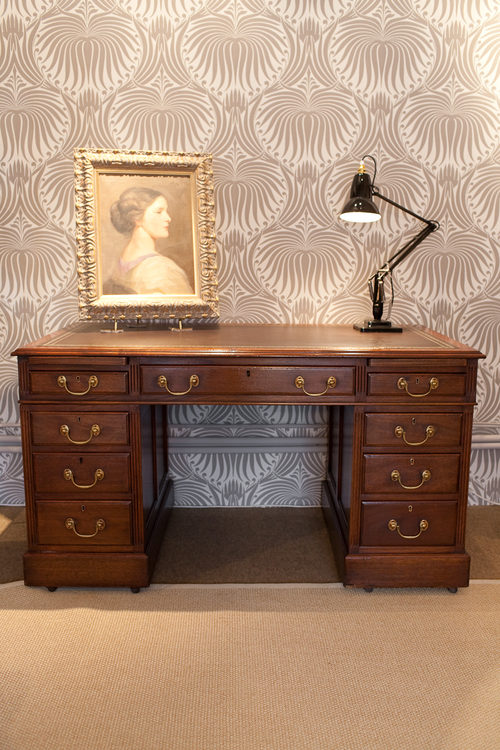 Antique Walnut Pedestal Desk. Walnut Pedestal Desk.