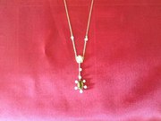 antique jewellery peridot and seed pearl pendant Peridot and Seed Pearl Pendant