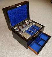coromandel dressing  jewellery