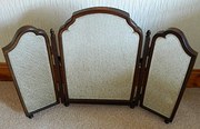 mahogany triple dressing table