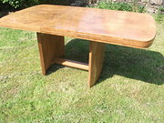 Art Deco walnut extending tabl