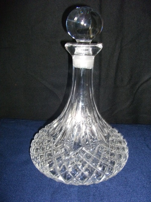 Dating cut glass decanters