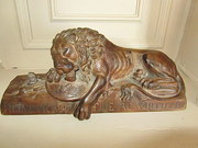 19thc carved lion