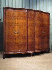 Antique Italian Large Burr Wal