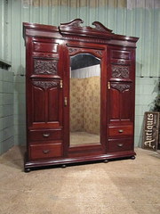 Antique Victorian Mahogany Tri