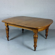 antique furniture 10 extending oak dining table 10 Extending Oak Dining Table
