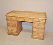 Victorian Pedestal Desk  Q3290