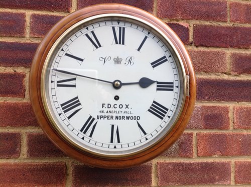 Fusee wall clock