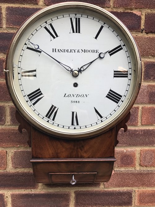 Fusee wall clock