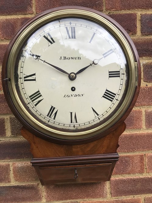 Fusee wall clock