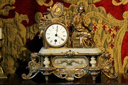 Elegant French Gilt Mantel Clo