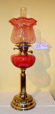 Lovely Victorian Antique Oil L