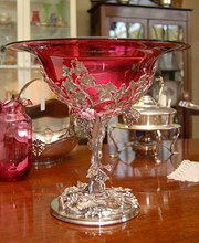 A Cranberry Glass Table Centre