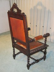 ANTIQUE ARMCHAIRS, LARGE VICTORIAN CARVED OAK AND LEATHER ARM