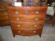 ANTIQUE REGENCY BOWFRONT CHEST