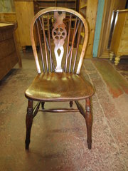 antique furniture elm wheelback chairs Elm Wheelback Chairs