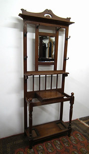 Art Nouveau Hall Stand
