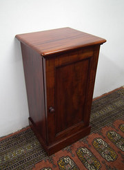 Early Victorian Mahogany Bedsi