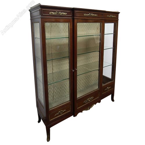 Antique Victorian Mahogany Display Cabinet Victorian Mahogany Display Cabinet