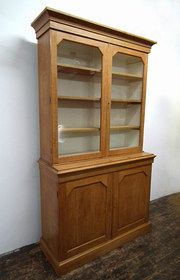 Victorian Oak 2 Door Cabinet B