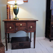 An early 19thc Welsh oak Sidet