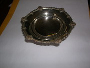 SOLID SILVER PEDESTAL BON BON