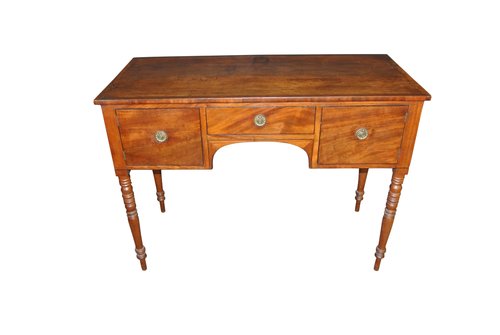 Georgian Mahogany Side Table