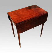 Georgian drop leaf table