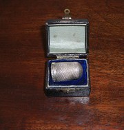 Antique C Horner silver thimbl