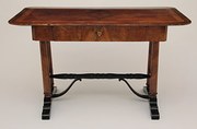 Centre table