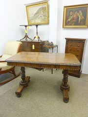 Gillows Table