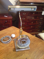 BRASS HEAD OF WATER DESK LAMP