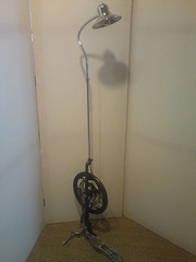 FLOOR STANDING READING LAMP