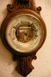 antique barometers and barographs oak aneroid barometer c 1920 oak aneroid barometer C 1920