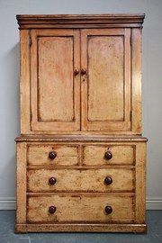 Antique Pine Kitchen Dresser i