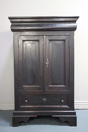 French Antique Pine Cupboard i