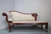 Regency Antique Mahogany Daybe